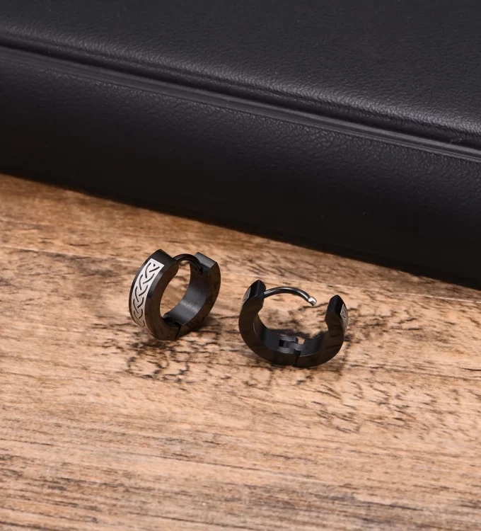 Viser Earring