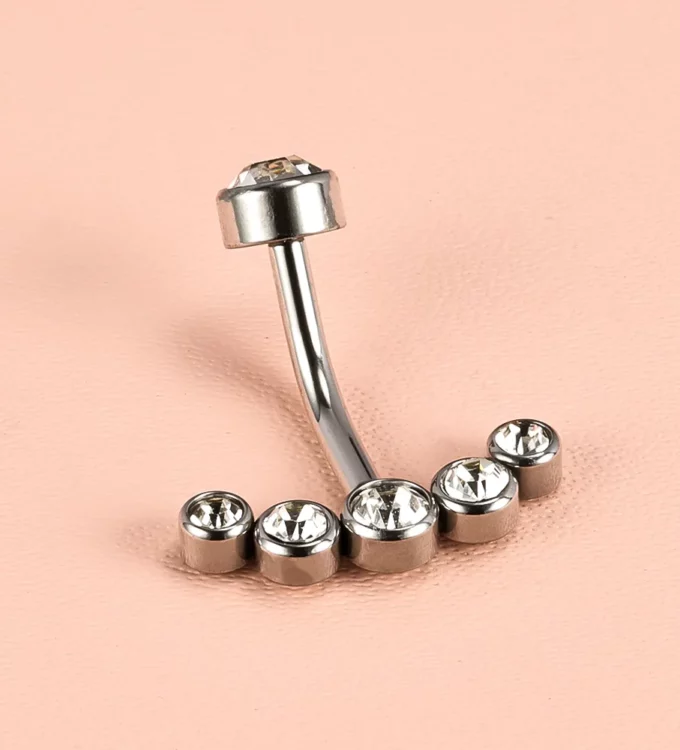 Caro Navel Piercing