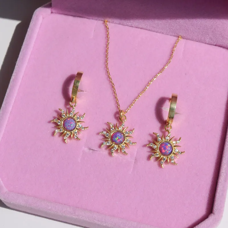 Elegant-Sun-Copper-18k-Gold-Plated-Jewelry-Set-In-Bulk (2)