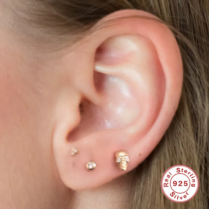 Fashion-Skull-Sterling-Silver-Inlay-Zircon-Ear-Studs-1-Piece (1)