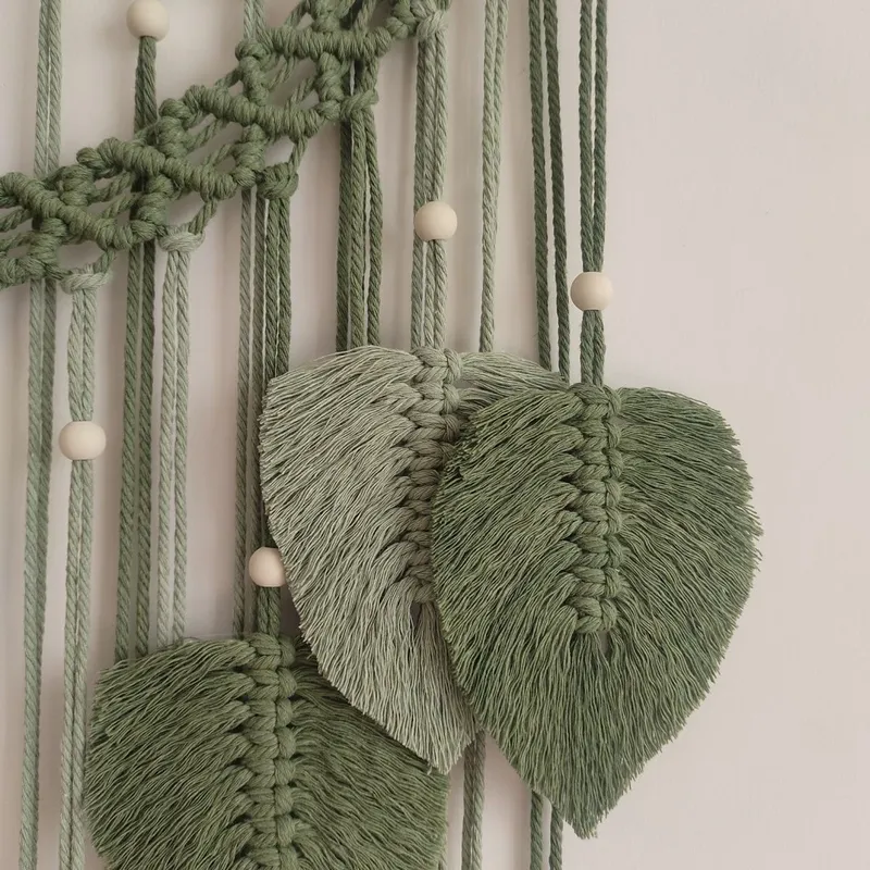 Hot-Sale-New-Nordic-Bohemian-Hand-woven-Tapestries-Tassel-Feather-Leaves-Wall-Hanging-Wall-Decoration (2)