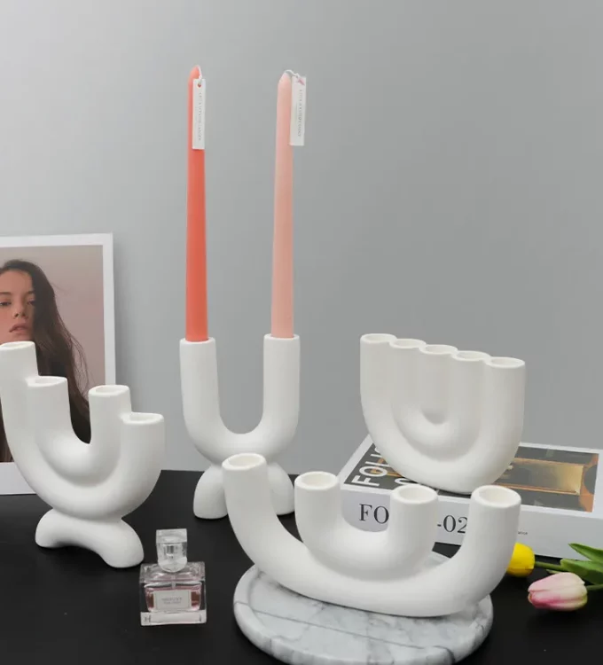 #1 Shiare Candle Holder