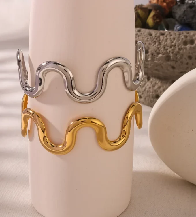 Donna Bracelet