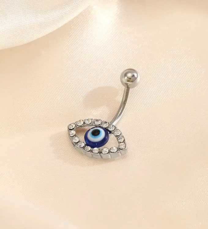Irina Navel Piercing