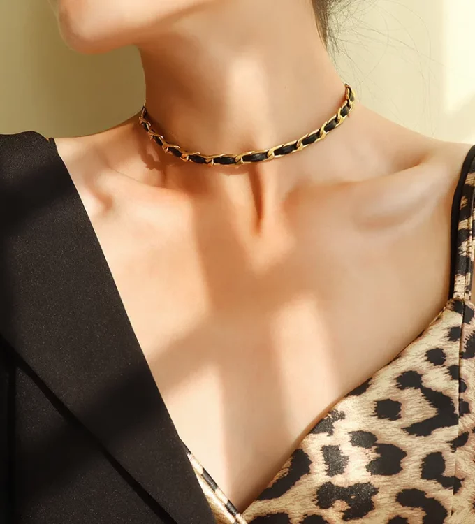 Eris Necklace