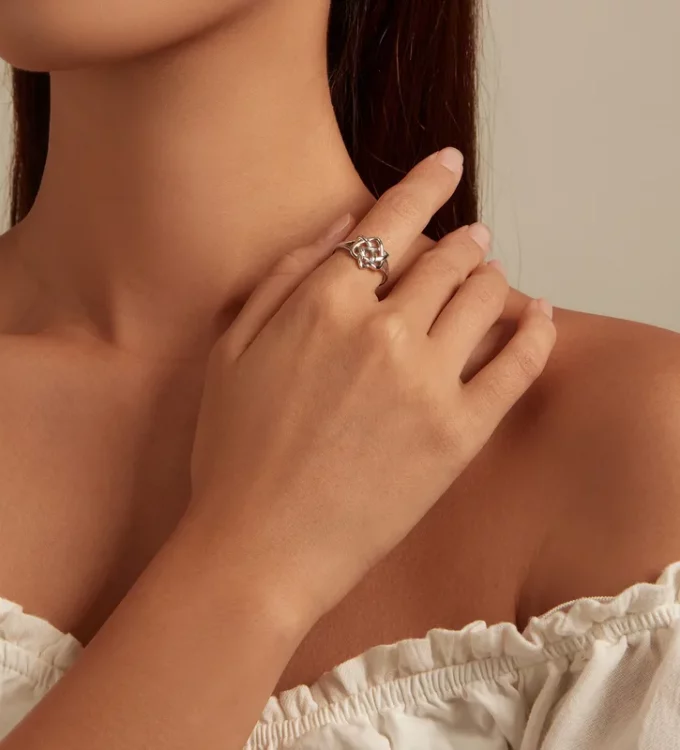 Keira Ring