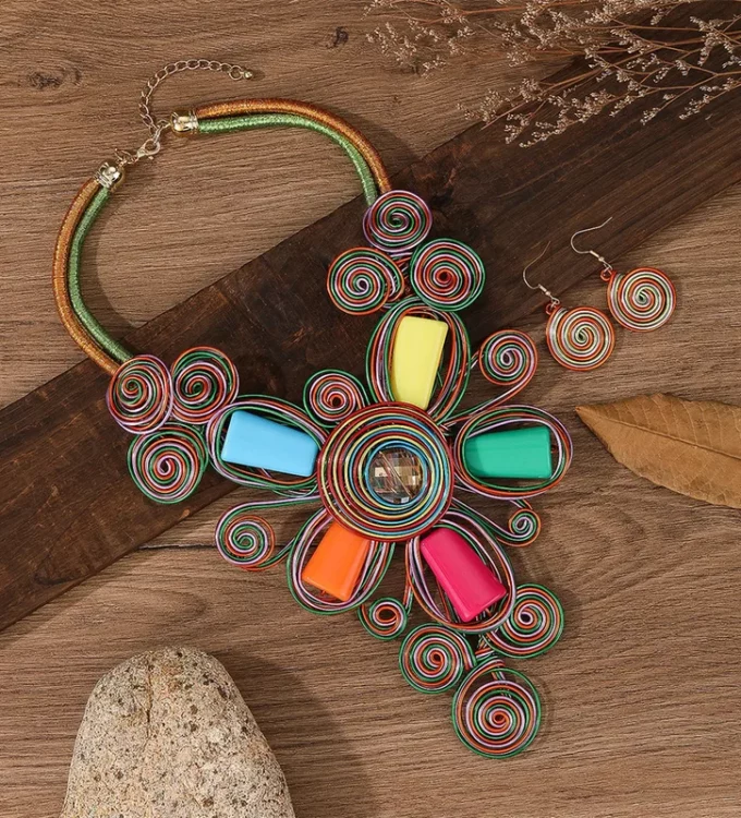 Makena Necklace