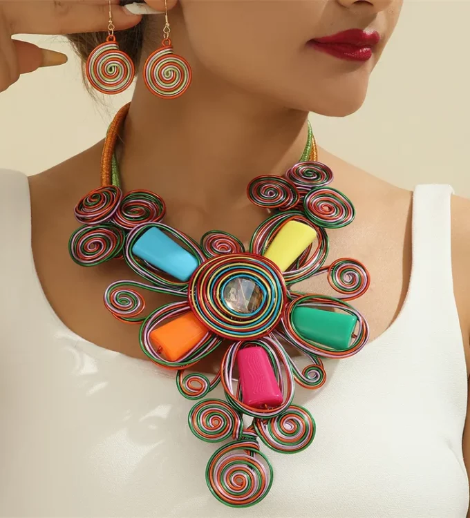 Makena Necklace